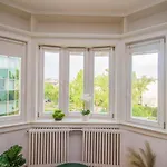 Anthony's With Balcony In Downtown Апартаменты